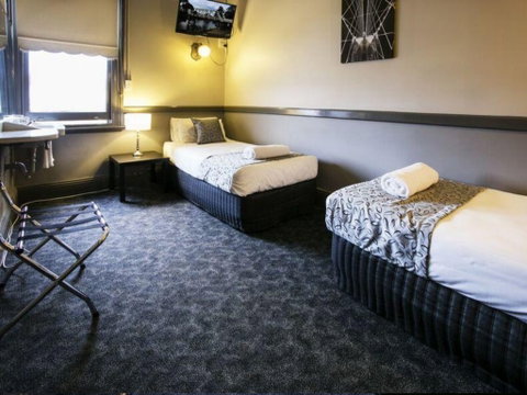 Imperial Maitland - Accommodation Directory 0
