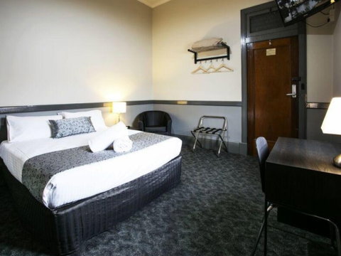 Imperial Maitland - Accommodation Directory 1