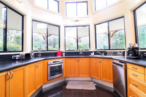 Lumeah House - Accommodation Directory 2