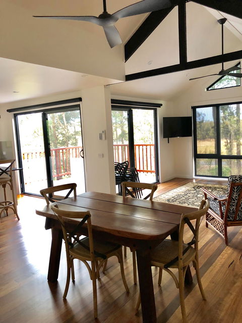 Somerset Stables - Accommodation Directory 0