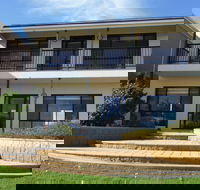 South Shores - Accommodation Directory
