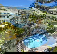 The Lookout Resort - Accommodation Directory