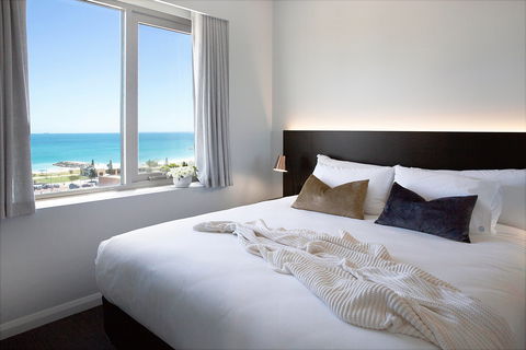 The Gerald Apartment Hotel - Accommodation Directory 1