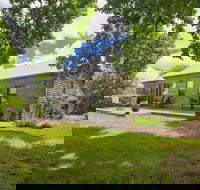 Timboon House  Stables - Accommodation Directory