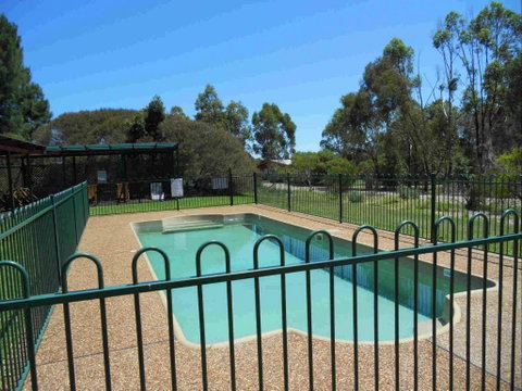 Twin Trees - Accommodation Directory 0