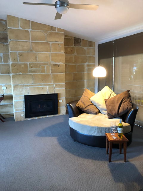 Warrnambool CBD Townhouses - Accommodation Directory 1