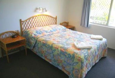 Ocean Spray Holiday Apartments - Accommodation Directory 2