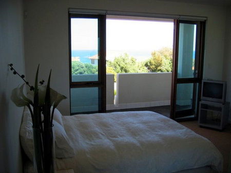 Guadalupe Hill - Accommodation Directory 1