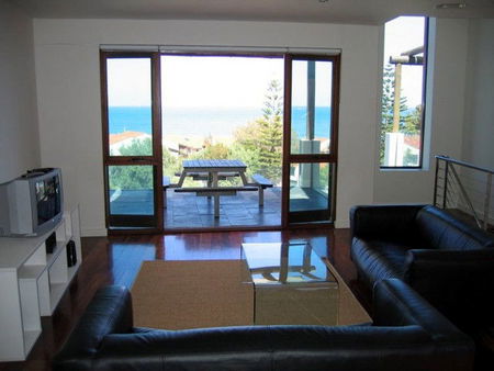 Guadalupe Hill - Accommodation Directory 2