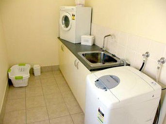 Armidale Pines Motel - Accommodation Directory 2