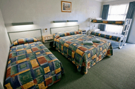 Alluna Motel - Accommodation Directory 3