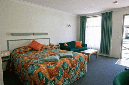 Alluna Motel - Accommodation Directory 4