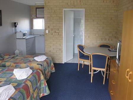 The Jetty Resort - Accommodation Directory 2