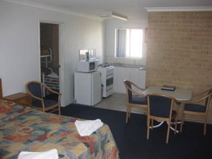 The Jetty Resort - Accommodation Directory 3