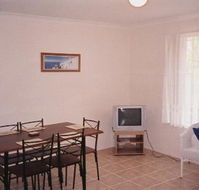 JJ's Holiday Cottages - Butler Street - Accommodation Directory