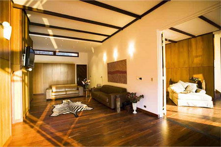 Stonebarn - Accommodation Directory 5