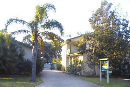 Avalon Holiday Units - Accommodation Directory 0