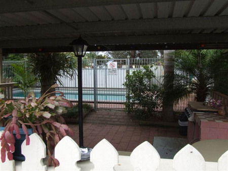Avalon Holiday Units - Accommodation Directory 1