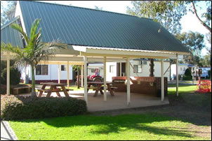 Rainbow Beach Holiday Village - Accommodation Directory 1