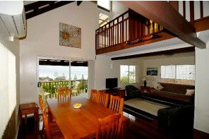 Bonny Hills Beach House - Accommodation Directory 0