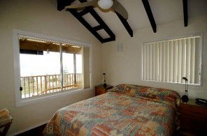 Bonny Hills Beach House - Accommodation Directory 2