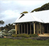 Chalet Arunga - Accommodation Directory