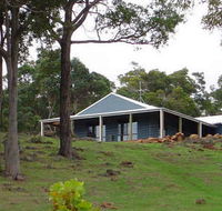 Vista Ridge Estate - Top Paddock Cottage - Accommodation Directory