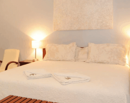Cairnhill Homestead - Accommodation Directory