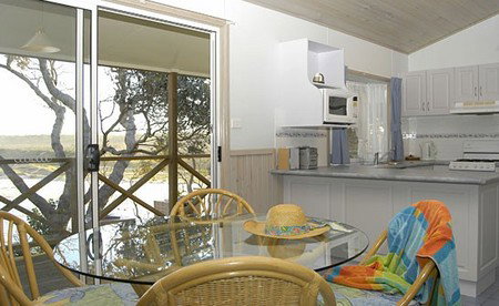 Berrara Beach Holiday Chalets - Accommodation Directory 4