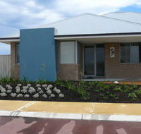 Parakeet Retreat - Accommodation Directory