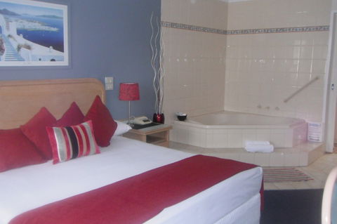 Chelsea Motor Inn - Accommodation Directory 1