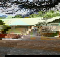 48 Delany Avenue - Accommodation Directory