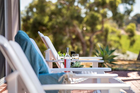Altamira Retreat - Accommodation Directory 1