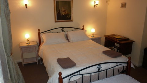 Ayers Burra - Accommodation Directory 0