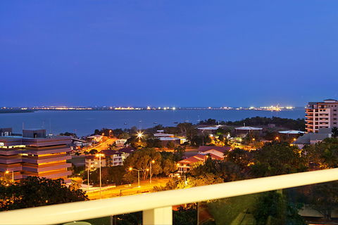 Beachlife Sands 3 Bedroom Harbour View Apartment - Accommodation Directory 2