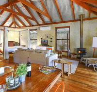 Billabong Moon - Accommodation Directory