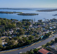 Blue Dolphin Holiday Resort - Accommodation Directory