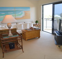 Breakers 1 / 5 at Yamba - Accommodation Directory