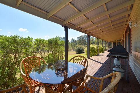 Callie Rose - Accommodation Directory 0