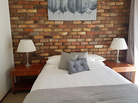 Centennial Terrace Apartments - Accommodation Directory 2