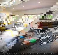 Decked Out at Bright - Accommodation Directory