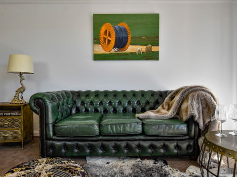 Farmers Arms Hotel Daylesford - Accommodation Directory 0