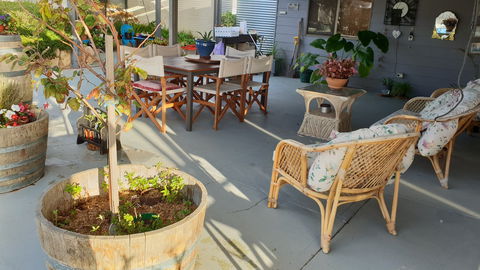 HARDWICKE BAY PARADISE - Accommodation Directory 1