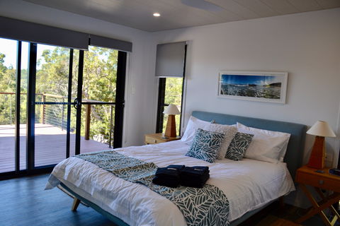 Kokomo At Kingfisher Bay - Accommodation Directory 2