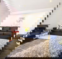 Mountview on Mountbatten - Accommodation Directory