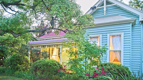 Pendower House B&B And Self Contained Apartments - Accommodation Directory 0
