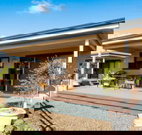 Tumby Villas - Accommodation Directory