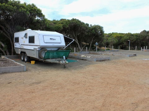 Vivonne Bay Camp Ground - Accommodation Directory 0