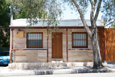 Australia Street Cottage - Accommodation Directory 0