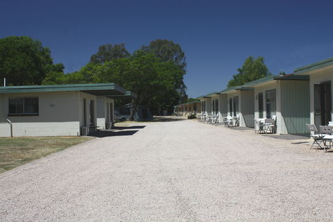 BIG4 North Cedars Holiday Park Wangaratta - Accommodation Directory 2